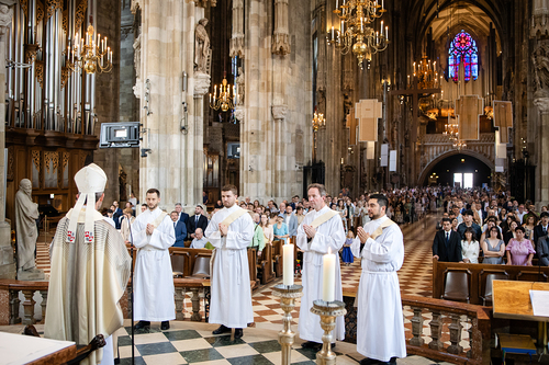 Priesterweihe 2026 / Erzdiözese Wien/ Schönlaub, Stephan Schönlaub