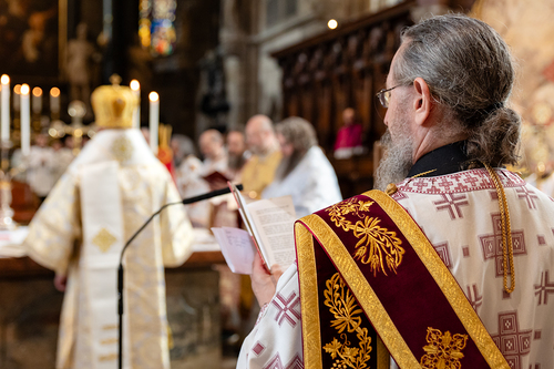 Priesterweihe Byzantinischer Ritus im Stephansdom / Erzdiözese Wien/ Schönlaub