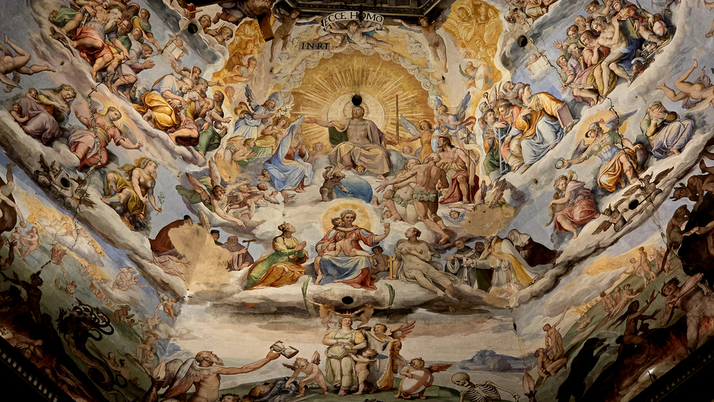 Fresko des Jüngsten Gerichts im Inneren der Kuppel des Florentiner Doms, das Christus in Herrlichkeit zeigt, umgeben von Heiligen, Engeln sowie Szenen des Himmels und der Hölle.