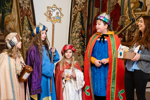 Sternsinger beim Kardinal / Erzdiözese Wien/ Schönlaub