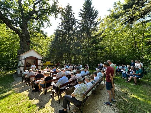 Maiandacht bei der Bildeichenkapelle