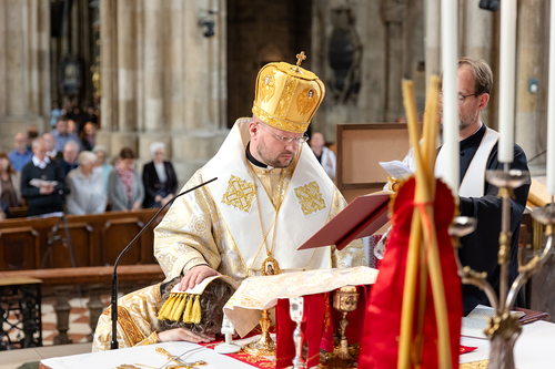 Priesterweihe Byzantinischer Ritus im Stephansdom / Erzdiözese Wien/ Schönlaub