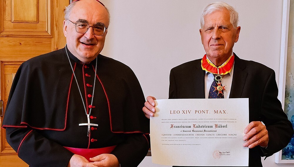 Hoher päpstlicher Orden für früheren Caritas-Präsidenten Franz Küberl / Sonntagsblatt / Gerd Neuhold Hoher päpstlicher Orden für früheren Caritas-Präsidenten Franz Küberl